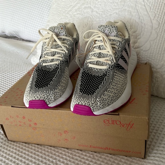 adidas Shoes - NWT ADIDAS Running Shoes